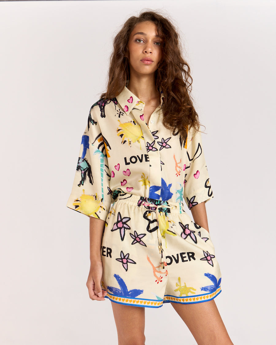 SUMMER ESSENTIALS – Off Duty