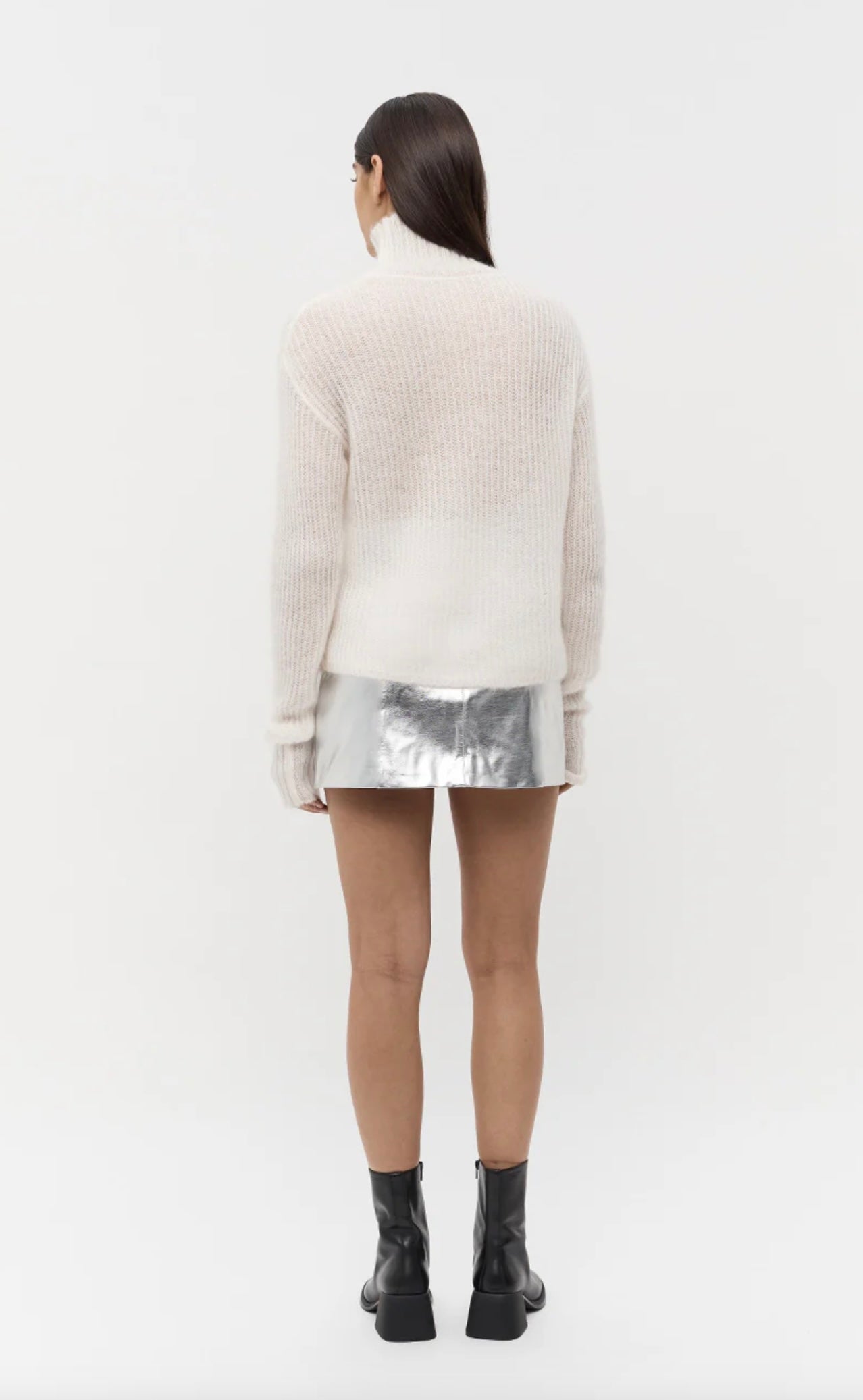 スカート sheller silver leather mini skirt Buy Rochelle Humes Silver Faux Leather Mini Skirt from Next Oman