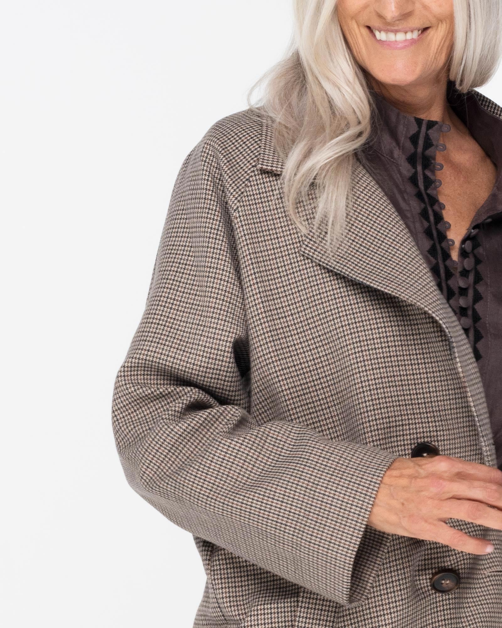 Lever Jacket in Puppy Tooth Check Lever Jacket in Puppy Tooth Check